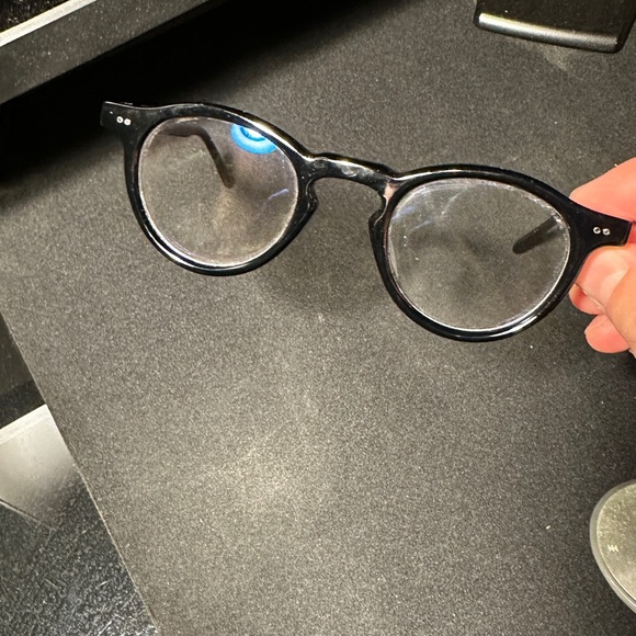 GENTLE MONSTER Black Glasses
